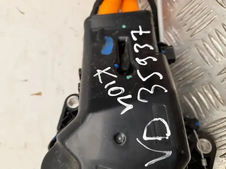 Tesla Model 3 (2017 - 2023) 145052000D Кабель для зарядки электромобилей — фото 5