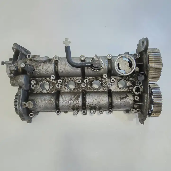Volkswagen Golf VII (2013 - 2019) 04E103479 Крышка головки блока цилиндров — фото 1