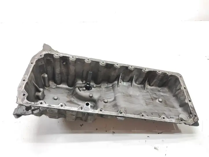 BMW 3 E90 E91 (2005 - 2012) 7801363 Картер двигателя — фото 3