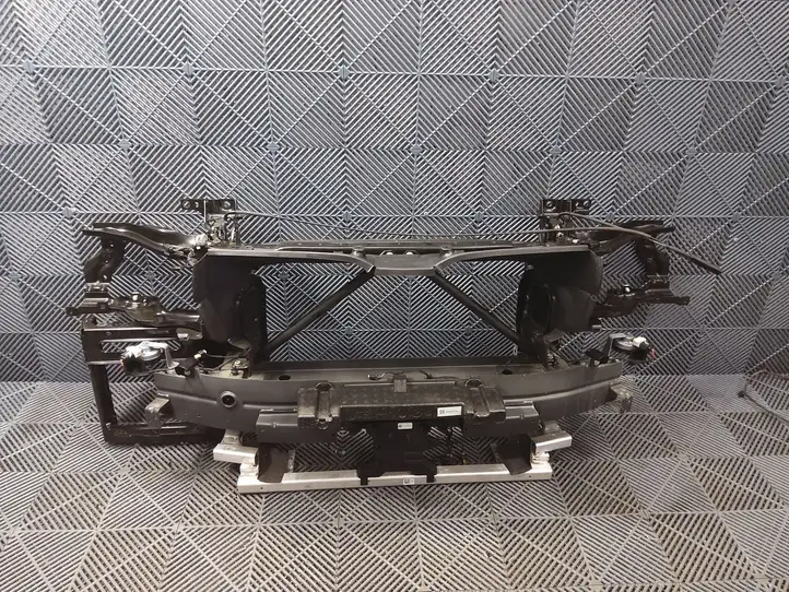 BMW XM (2022 - ) 51117930681 Усилитель переднего бампера — фото 1