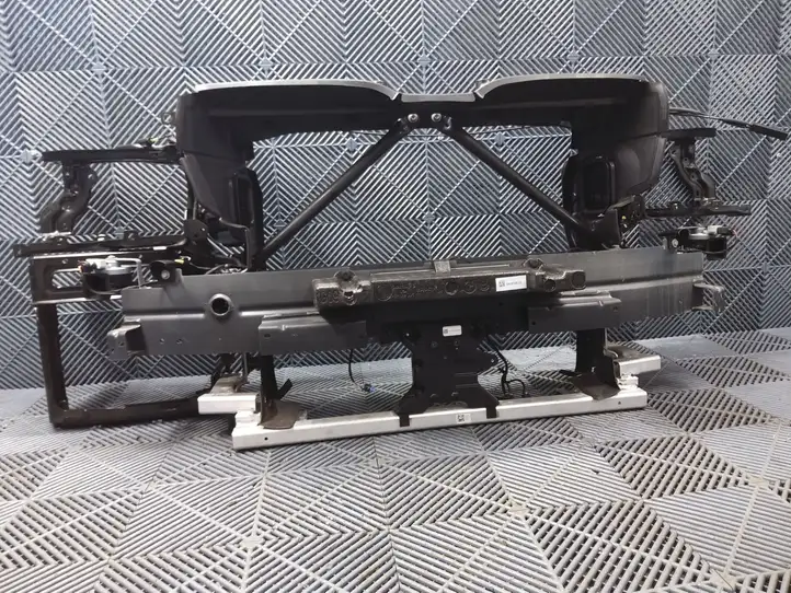 BMW XM (2022 - ) 51117930681 Усилитель переднего бампера — фото 13
