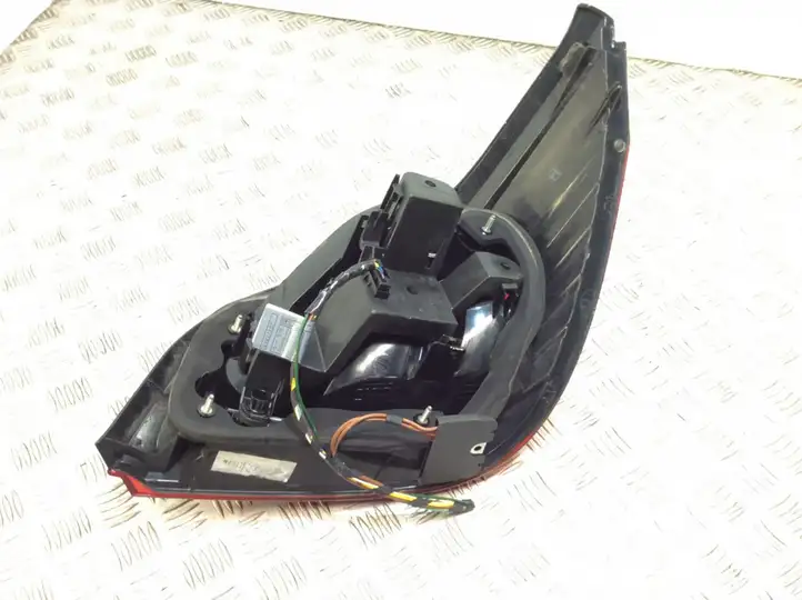 BMW 5 E60 E61 (2004 - 2010) 6923305 Задний фонарь в кузове — фото 3