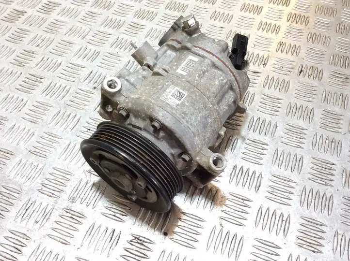 Audi A3/S3 8V (2012 - 2016) 5Q0820803 Компрессор (насос) кондиционера воздуха — фото 1