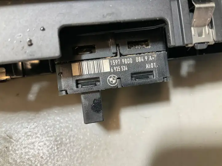 BMW 1 E81 E87 (2004 - 2011) 6935534 Кнопка стеклоподъемников — фото 3