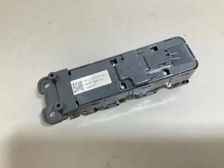 Land Rover Range Rover Sport L494 (2013 - 2017) CPLA14540AD Блок кнопок стеклоподъемников — фото 3