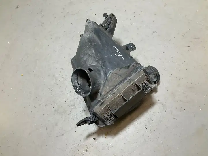 Nissan Qashqai (2006 - 2010) 1021725S01 Корпус воздушного фильтра — фото 2
