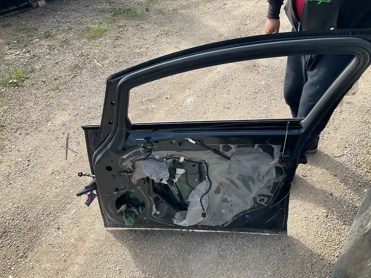 Opel Astra J (2012 - 2015) Дверь — фото 3