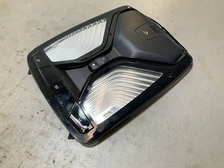BMW 3 G20 G21 (2019 - ) 9875394 Передняя подсветка — фото 4