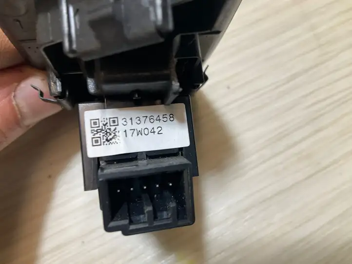Volvo XC90 (2014 - 2019) 31376458 Кнопка стеклоподъемников — фото 2