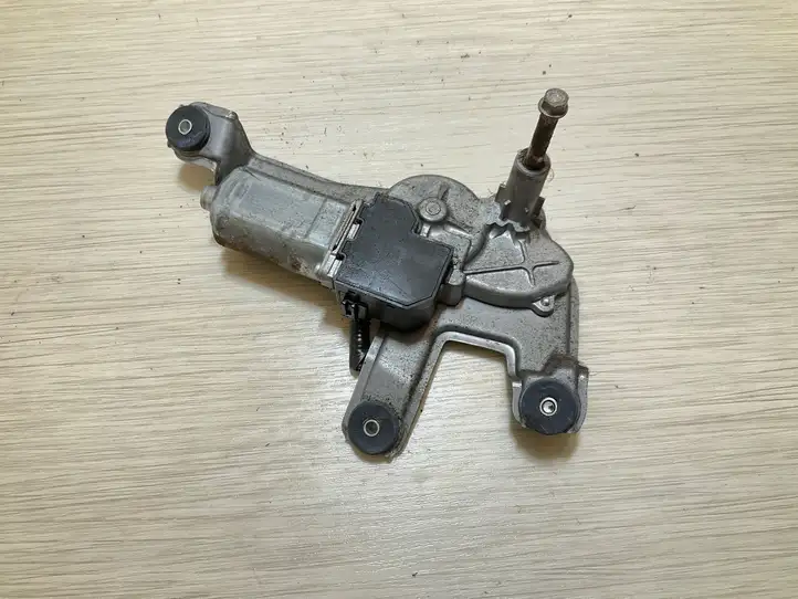 Toyota Corolla Verso AR10 (2004 - 2009) 851300F010 Двигатель стеклоочистителя заднего стекла — фото 3