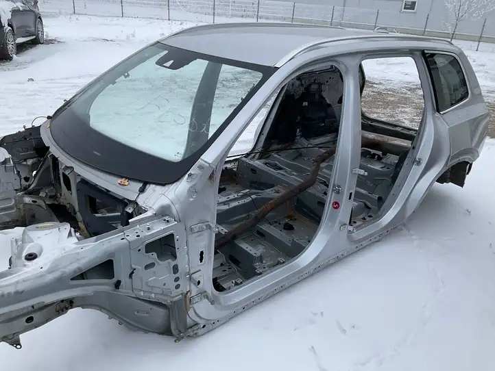 Volvo XC90 (2014 - 2019) Кузов — фото 3