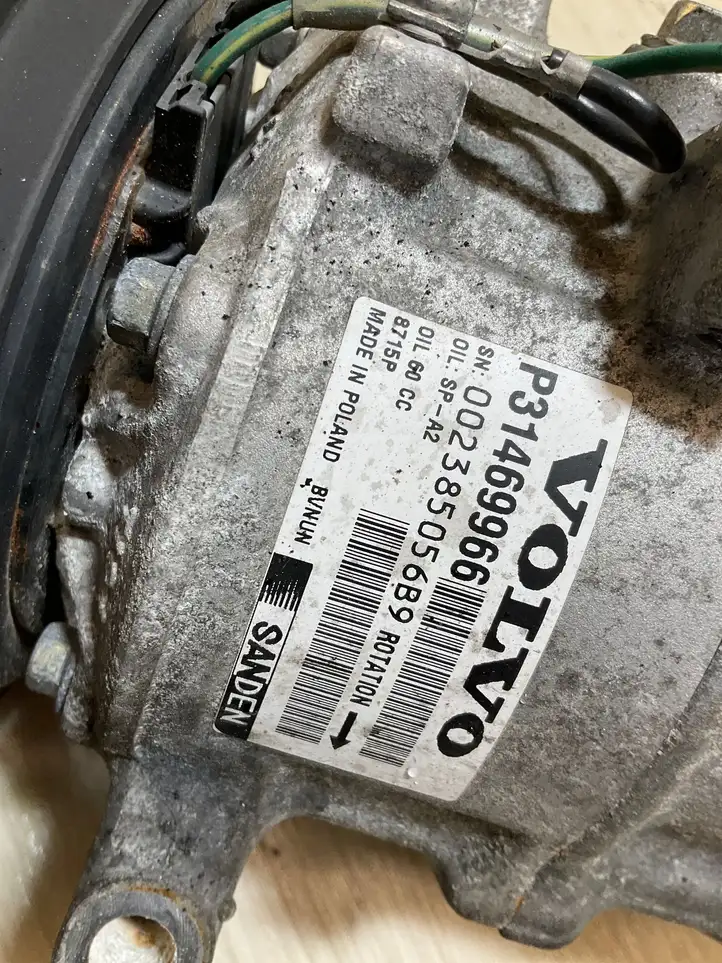 Volvo XC90 (2014 - 2019) 31469966 Компрессор (насос) кондиционера воздуха — фото 1