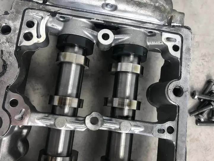 Volkswagen (2016 - ) 04L103308L Распределительный вал двигателя — фото 2