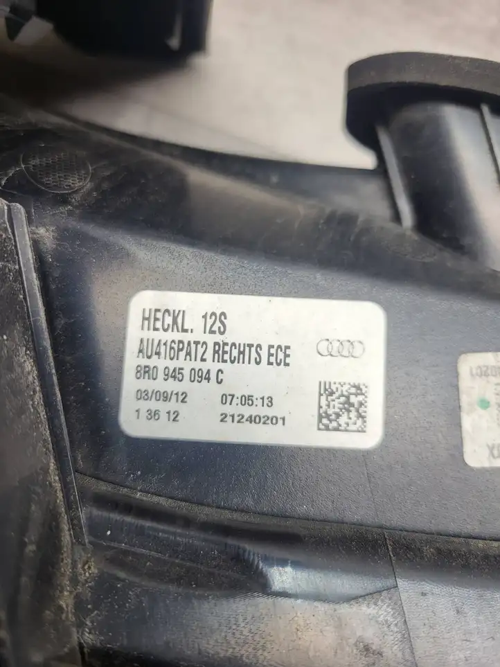 Audi Q5 SQ5 (2012 - 2017) 8R0945094C Задний фонарь в кузове — фото 5