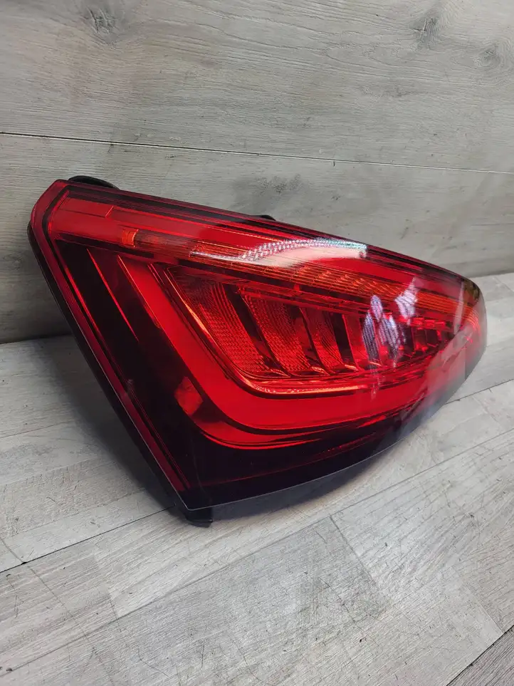 Audi Q5 SQ5 (2012 - 2017) 8R0945093C Задний фонарь в кузове — фото 3