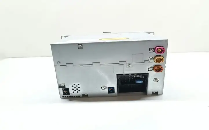 BMW 3 E90 E91 (2005 - 2012) 9202826 Магнитола / мультимедийная система — фото 2