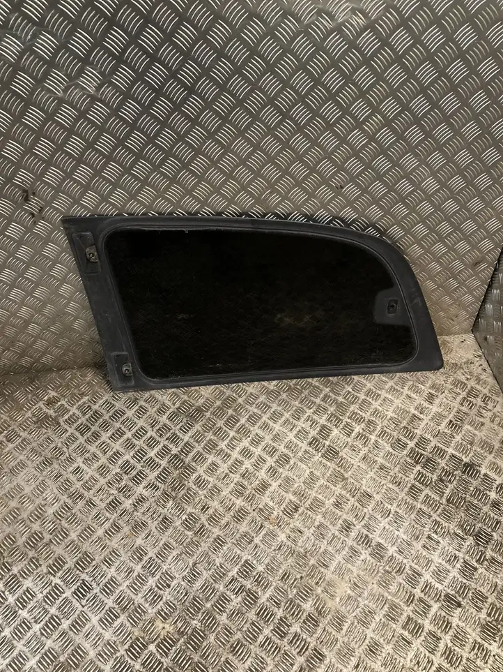 Mercedes-Benz Vito Viano W639 (2003 - 2010) 6396720513 Заднее боковое стекло — фото 2