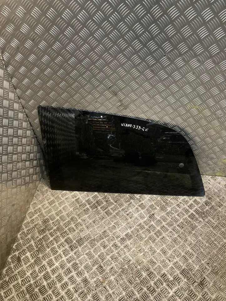Mercedes-Benz Vito Viano W639 (2003 - 2010) 6396720413 Заднее боковое стекло — фото 1