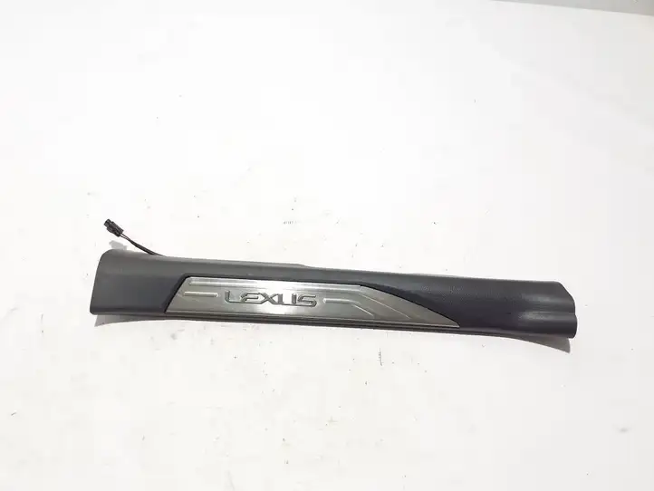 Lexus NX (2021 - ) 6792078040C0 Внутренняя отделка переднего порога — фото 1
