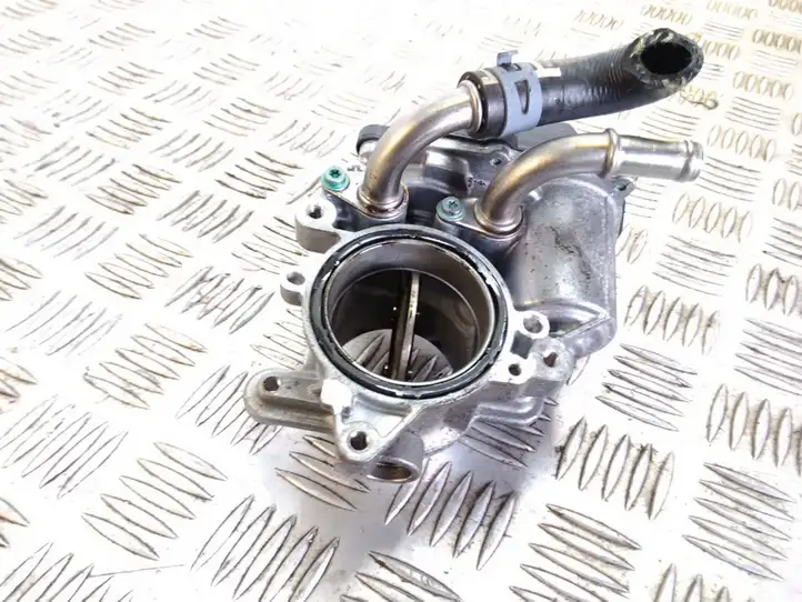 Volkswagen Golf VII (2013 - 2019) 04L128063T Электрозадвижка двигателя — фото 3