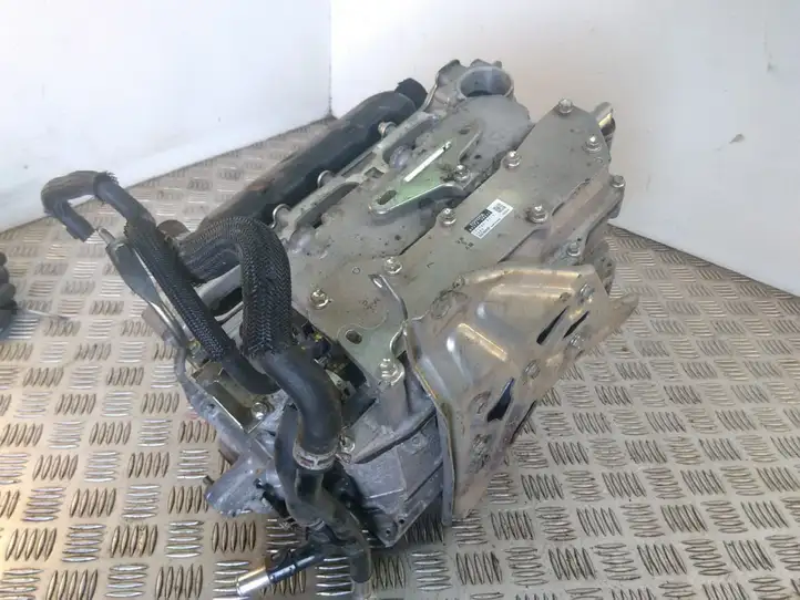 Toyota Auris E180 (2012 - 2018) 2321000833 Зарядное устройство — фото 1