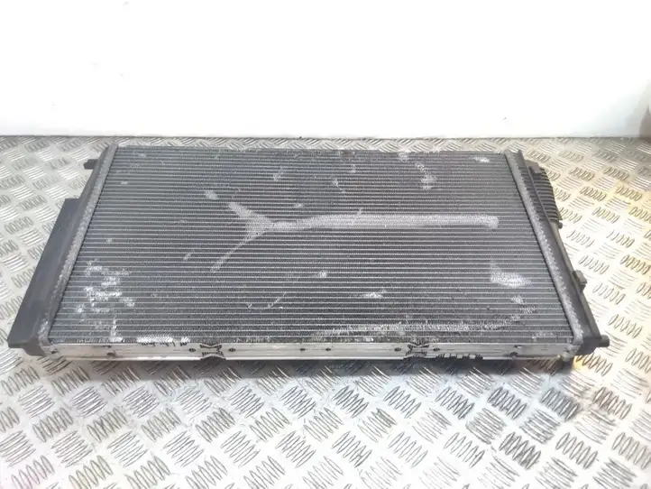 BMW 4 F32 F33 (2013 - 2017) 7600516 Радиатор охлаждающей жидкости двигателя — фото 1