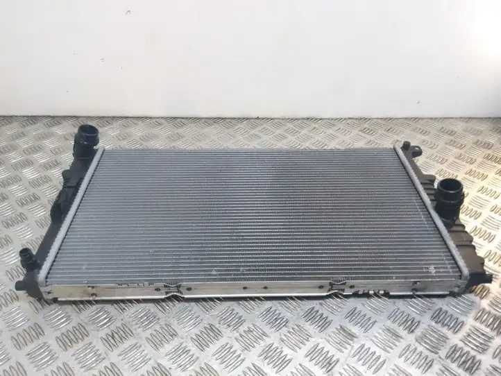 BMW 4 F32 F33 (2013 - 2017) 7600516 Радиатор охлаждающей жидкости двигателя — фото 2