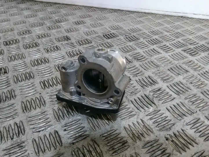 Ford Focus (2015 - 2019) 50989002 Электрозадвижка двигателя — фото 1