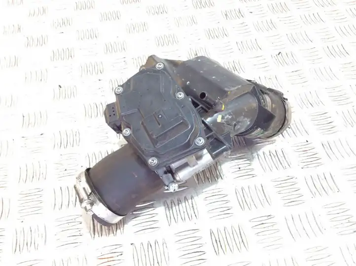 Ford Fiesta (2013 - 2017) CM5G9F991FC Электрозадвижка двигателя — фото 1