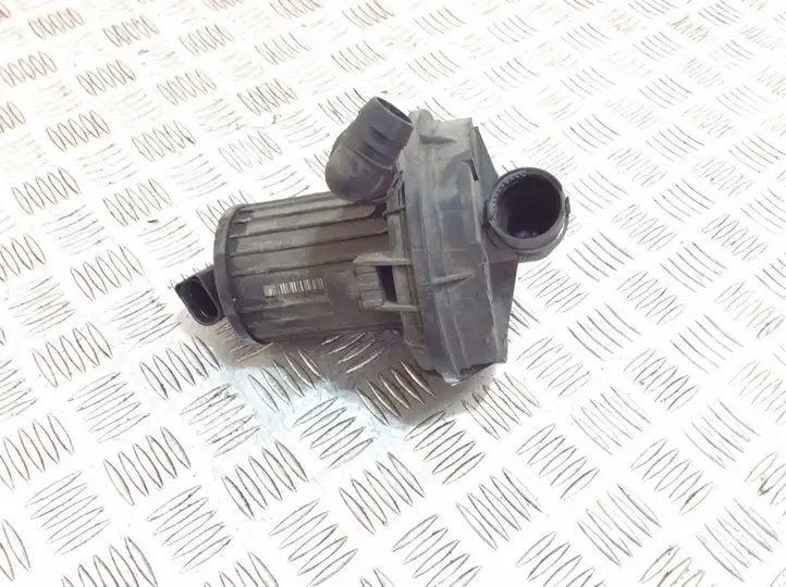 Audi A3/S3 8P (2004 - 2008) 022959253 Насос вторичного воздуха — фото 2