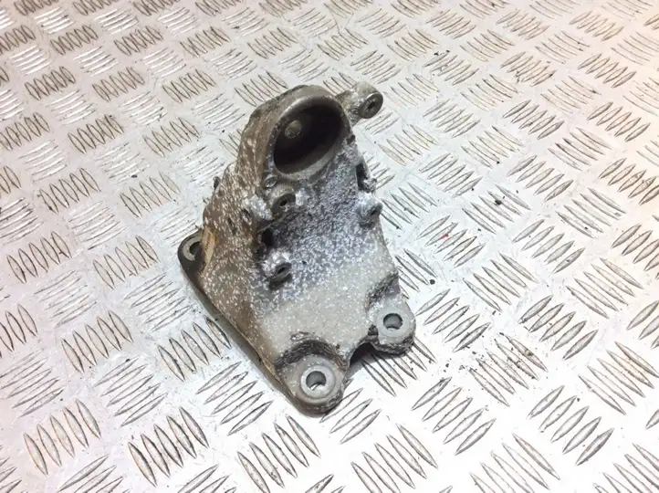 BMW 1 F20 F21 (2011 - 2019) 6859416 Кронштейн двигателя — фото 1