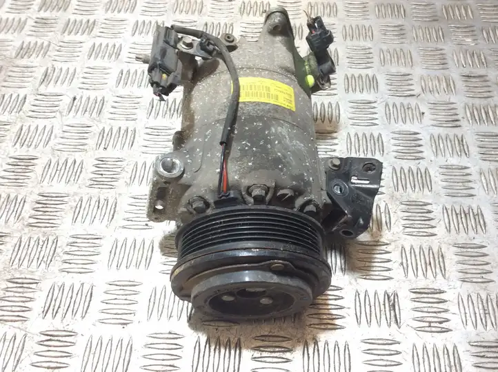 Ford Fiesta (2013 - 2017) C1B119D629AG Компрессор (насос) кондиционера воздуха — фото 2