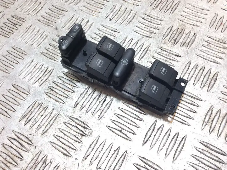 Volkswagen Touran I (2003 - 2010) 1J4959857B Блок кнопок стеклоподъемников — фото 1