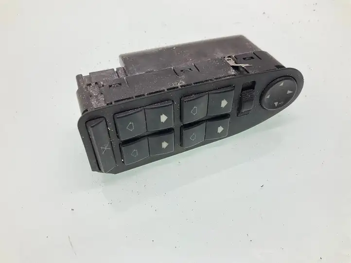 BMW 5 E39 (1996 - 2003) 61318368980 Кнопка стеклоподъемников — фото 1