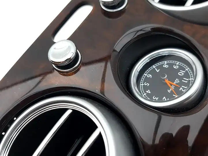 Bentley Flying Spur (2005 - 2012) 3W0857244 Центральный воздушный дефлектор — фото 9