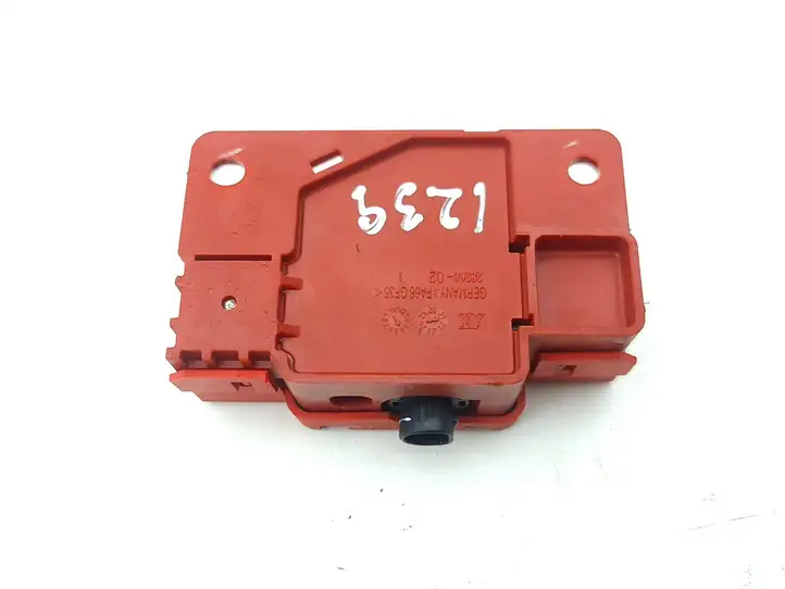 Mini One Cooper F56 F55 (2012 - 2022) 9343605 Реле защиты аккумулятора — фото 7