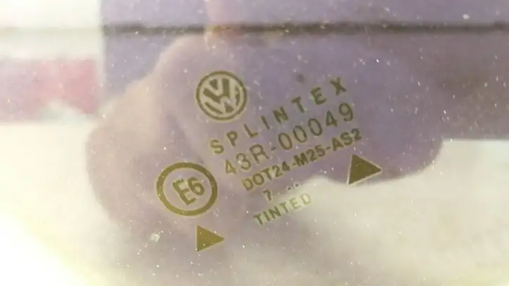 Volkswagen Golf IV (1998 - 2005) 43R00049 Стекло задней двери — фото 7