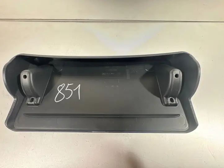 Porsche Macan (95B) (2014 - 2018) 95B807287 Рамка номерного знака — фото 2