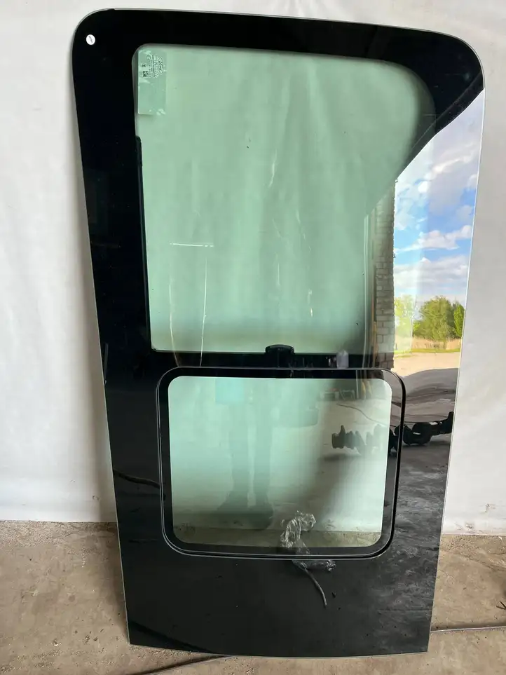 Ford Transit VII (2019 - ) BK31B25701A Боковое стекло в середине кузова — фото 2