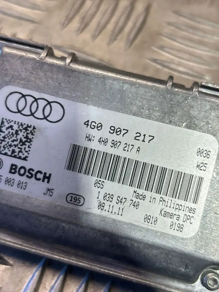 Audi A6 C7 (2011 - 2014) 4G0907217 Камера в лобовом стекле — фото 5