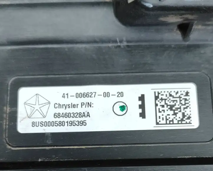 Chrysler Pacifica (2016 - ) 68460328AA Блок управления раздвижными дверями (ECU) — фото 4