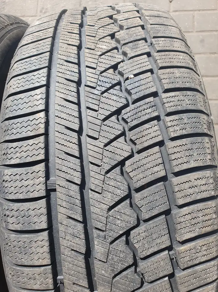 Mercedes-Benz ML W163 (1997 - 2005) 25555R18 Зимняя шина R18 — фото 2