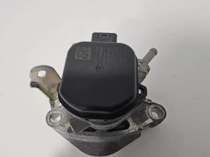 Toyota Sienna XL40 IV (2021 - ) 353004800 Радиатор охлаждения масла трансмиссии — фото 3