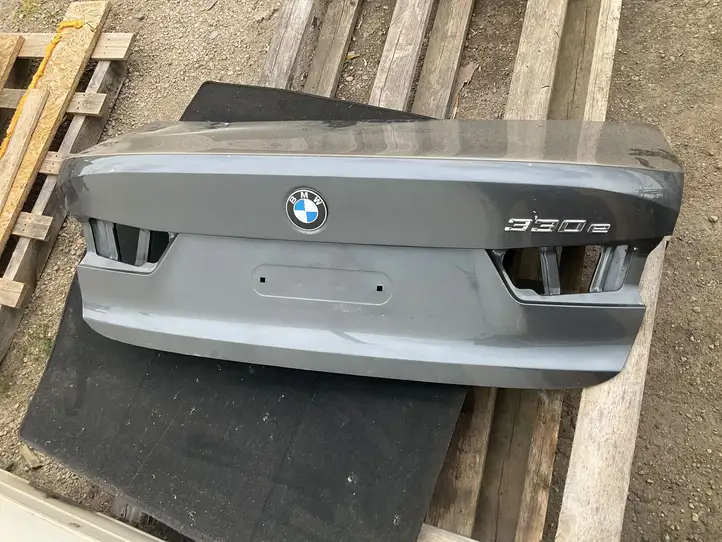 BMW 3 G20 G21 (2019 - ) Крышка багажника — фото 1