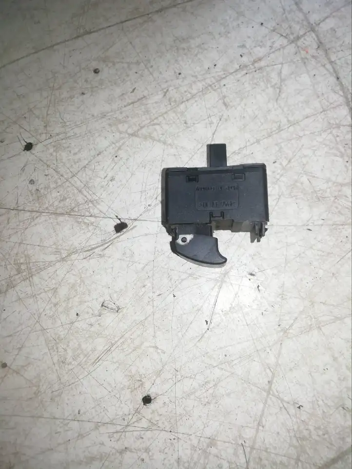 Land Rover Range Rover L322 (2005 - 2009) PA6-GF30 Блок кнопок стеклоподъемников — фото 2