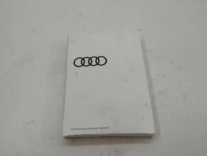 Audi Q5 SQ5 (2017 - ) Сервисная книжка — фото 1