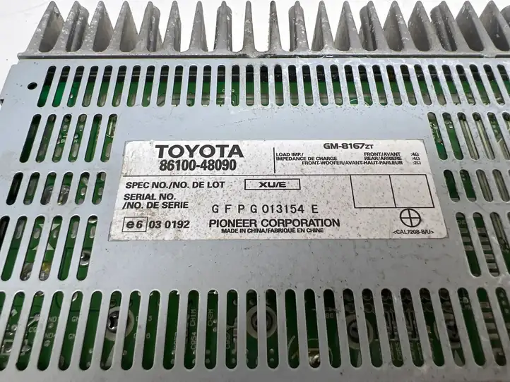 Lexus RX 330 - 350 - 400H (2006 - 2009) 8610048090 Усилитель звука — фото 3