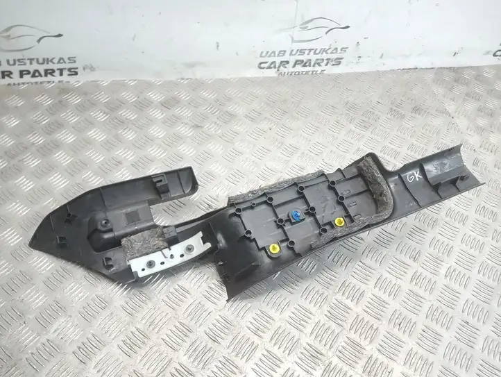 Nissan Qashqai (2010 - 2013) 769B7EY10A Внутренняя отделка заднего порога — фото 3