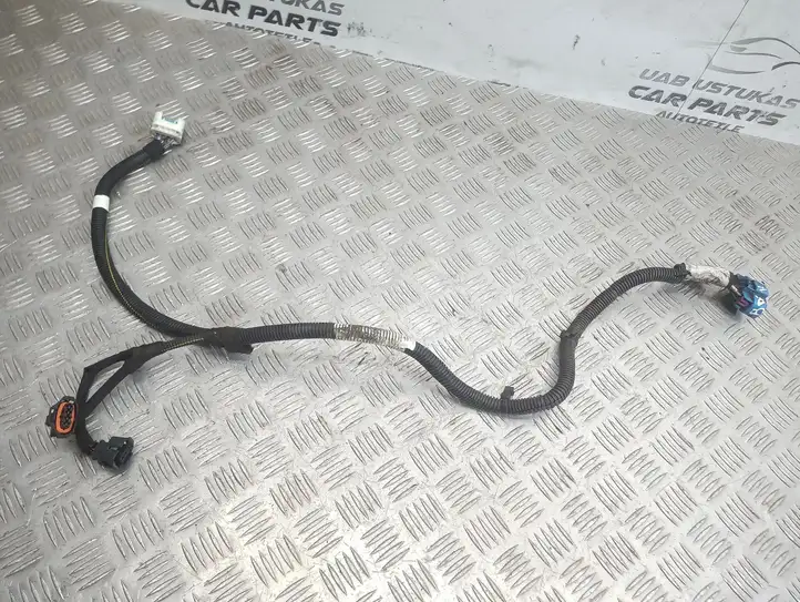 Opel Astra J (2009 - 2012) 13261072 Прочая электропроводка — фото 1