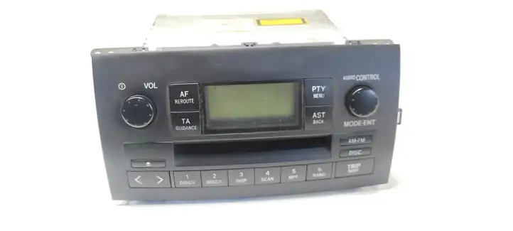 Toyota Corolla Verso E121 (2001 - 2004) 8612013060 Магнитола / мультимедийная система — фото 1